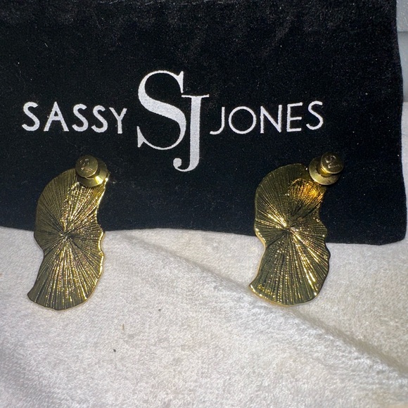 Sassy Jones Black, Orange, Red, and Green Earrings - Picture 3 of 3